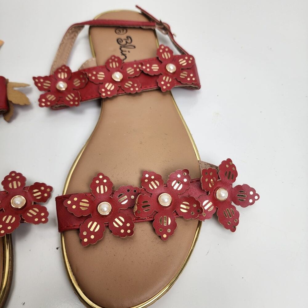 Blink Red Flowered Open-Toe Gold & Pearl Accent Sandals Women's Size 6.5 NWT